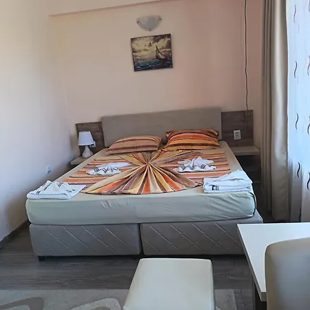 Fits Guest house 2*