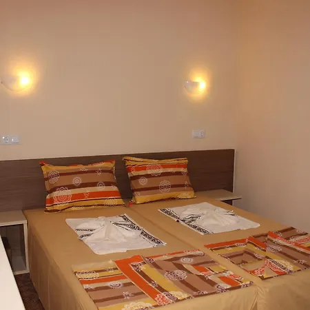 Πανσιόν Fits Πριμόρσκο