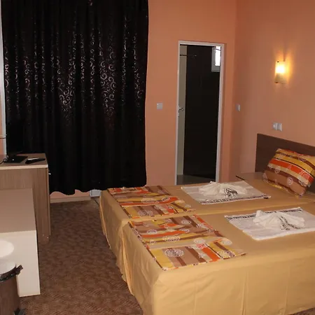 Πανσιόν Fits 2*