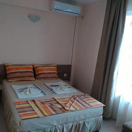 Fits Πριμόρσκο