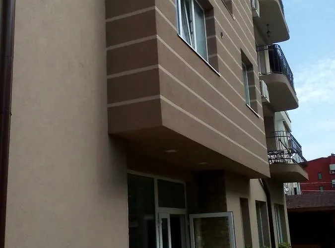 Fits Πριμόρσκο