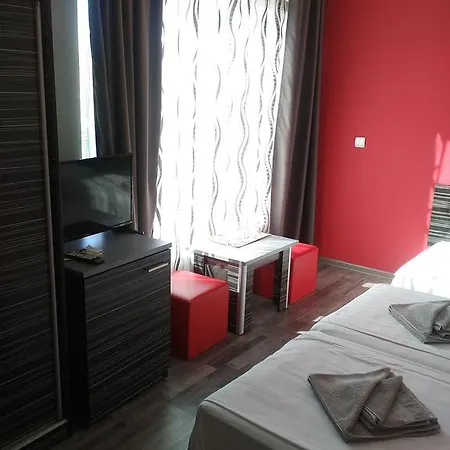 Fits Πριμόρσκο