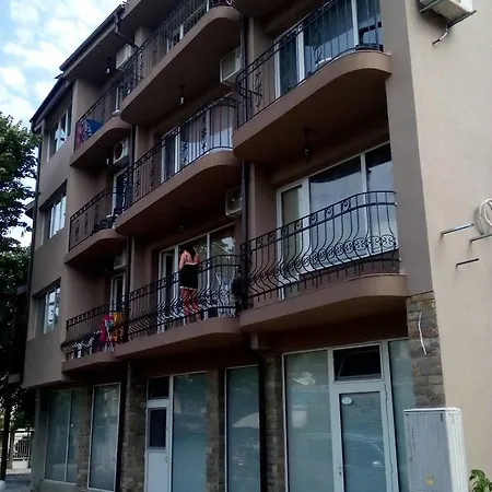 Πανσιόν Fits 2*